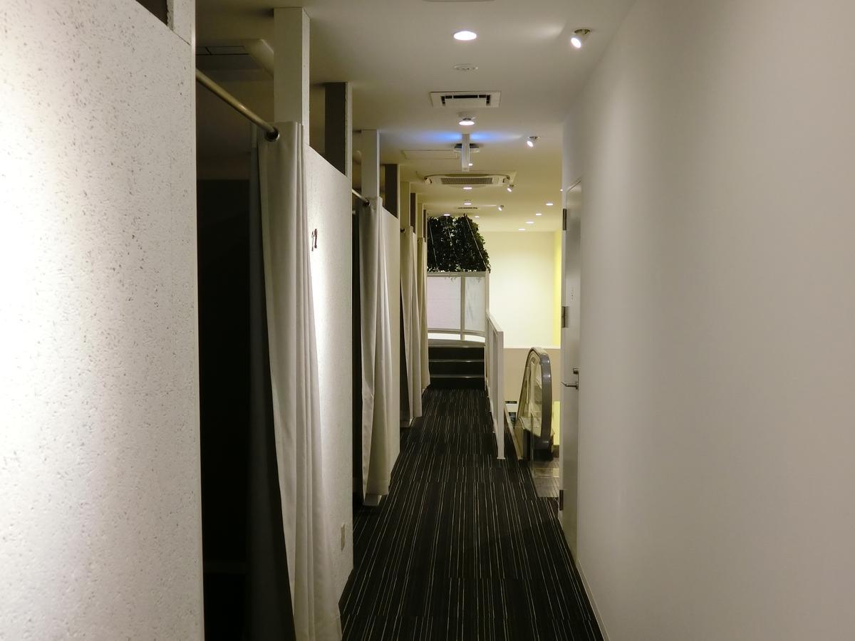 Capsule Hotel Valie Ebisucho Osaka Exterior foto