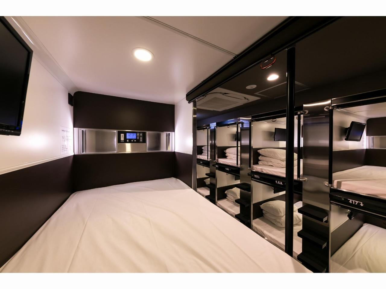 Capsule Hotel Valie Ebisucho Osaka Exterior foto