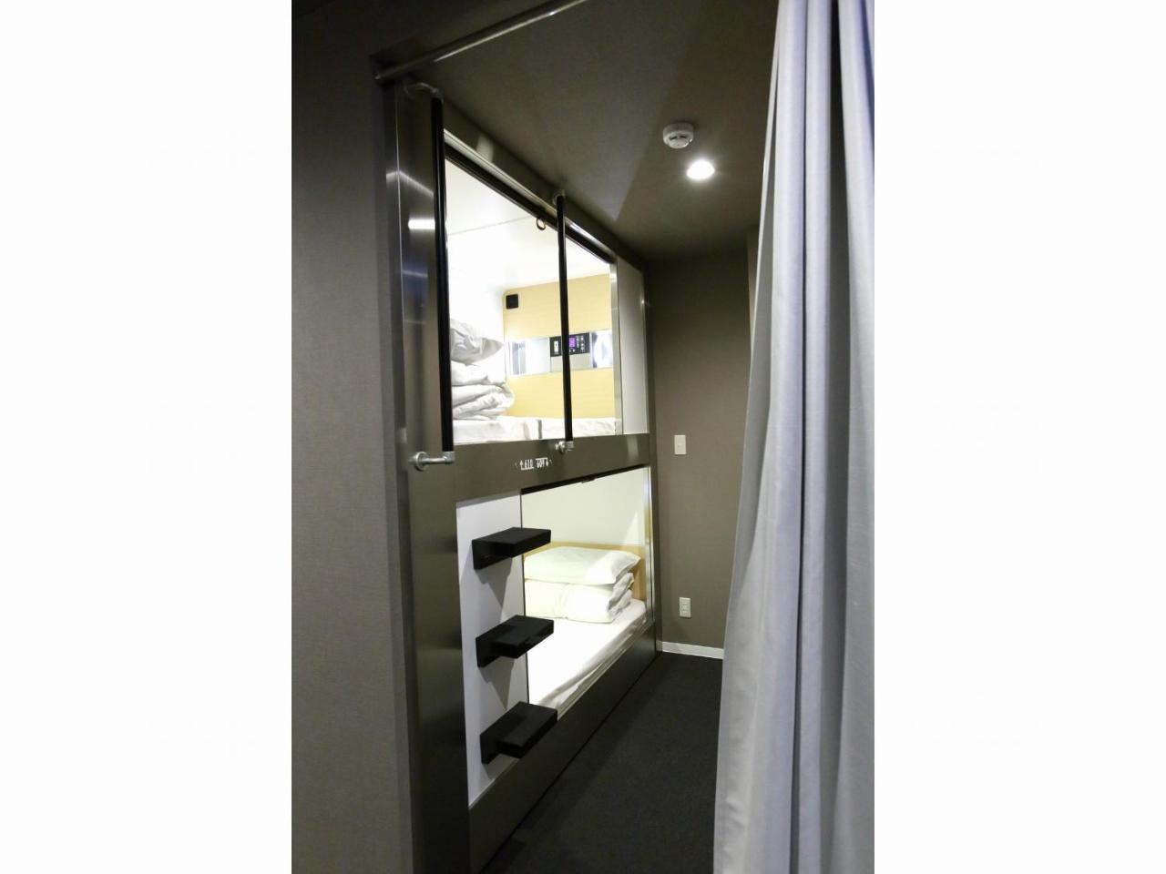 Capsule Hotel Valie Ebisucho Osaka Exterior foto